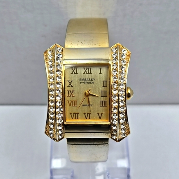 Embassy GEM3121L Gold Tone Quartz Womens Watch Cuff New Battery Bracelet Style - Picture 1 of 11